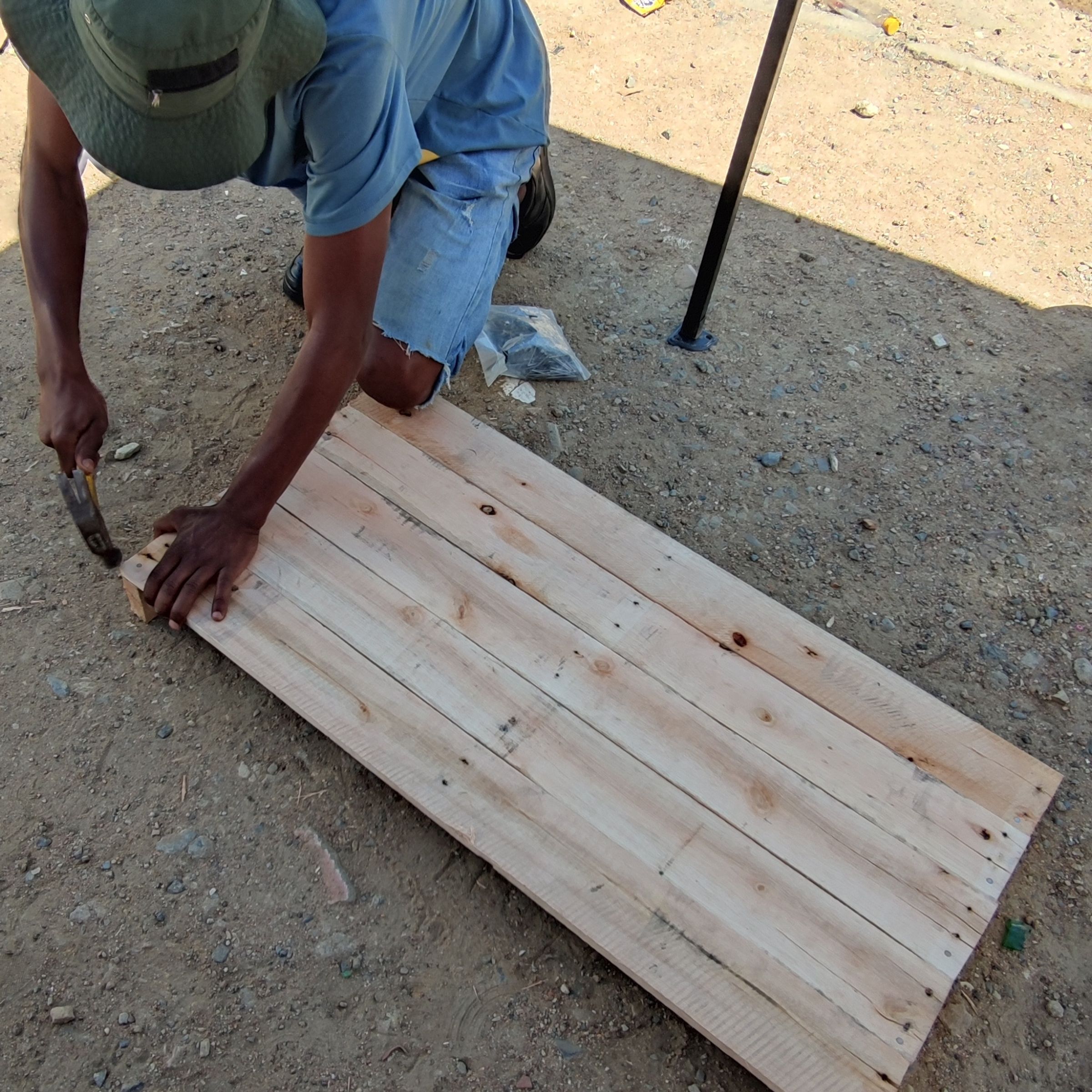 Finishing the countertop, the last nail